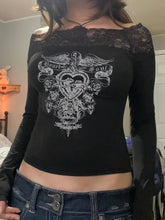 Dark Y2K Vintage Print Lace Splicing One-Shoulder Slim Fit Long Sleeve T-Shirt