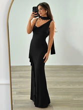 Sexy V Neck Long Dress For Women Halter Neck Ruched Suspender Dress With Ribbon Slim Banquet Dress High Slit Sleeveless