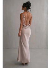 Articat Elegant Sleeveless Flower Shoulder Strap Backless Bodycon Dress Women Sexy Slim Maxi Vesidos Temperament Party Evening