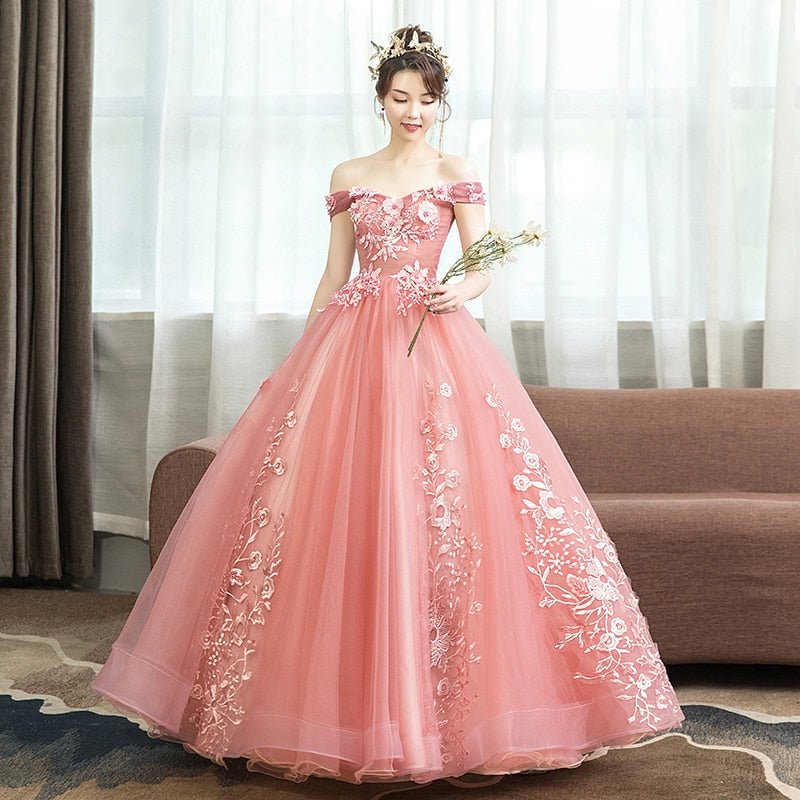 Green Quinceanera Dresses Party Prom Off The Shoulder Ball Gown Lace Embroidery Vintage Quinceanera Dress Plus Szie