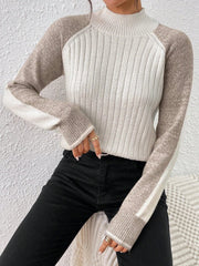New autumn and winter semi high neck long sleeved contrasting base sweater that can be worn outside