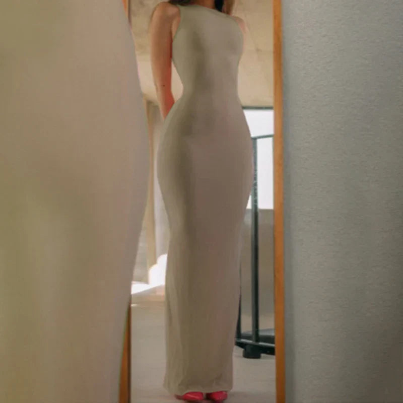 Elegant Round Neck Sleeveless Long Dress