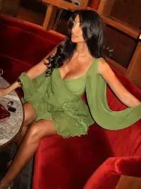 Unique Split Long Sleeves V Neck Woman Soft Mini Dress Sexy Lady Pleated Hem Green Short Dresses New Fall Beach Party Vestidos
