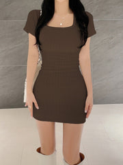 Short Sleeve Square Neck Knitted Short Dress