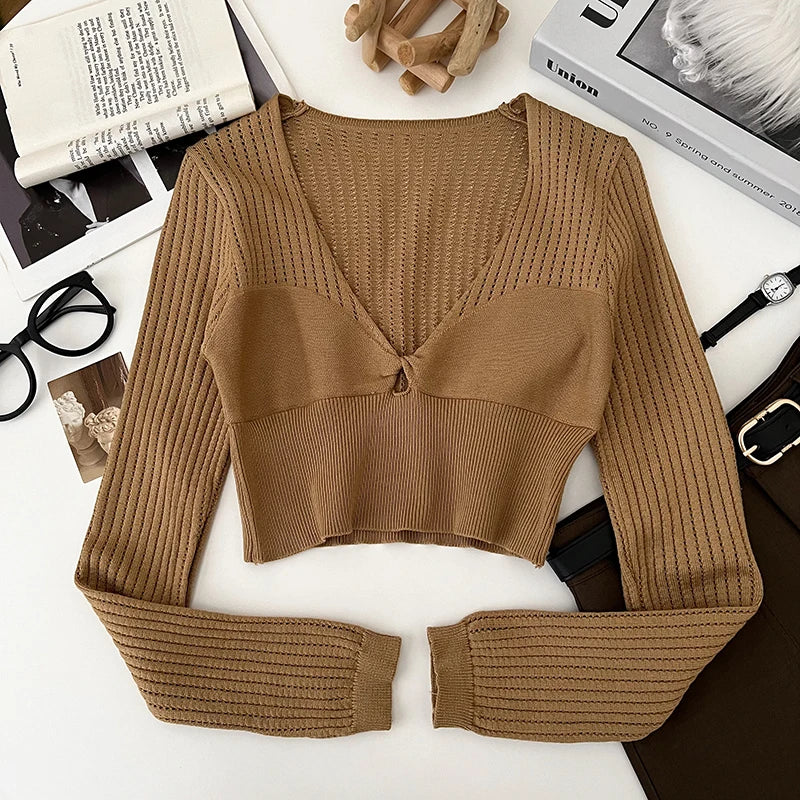 Rib Knit Crop Top with Keyhole Criss-Cross Front Long Sleeve V-Neck Short Sweater Pullovers Women Teen-girl Y2K 90s Outfit