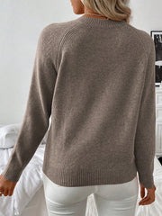 New diagonal shoulder button round neck long sleeved casual knitted sweater