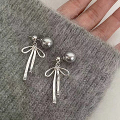 Fashion Vintage Chokers Graceful Bowknot Pendant Choker Necklace For Women Gray Pearls Neck Jewelry Wedding Jewelry Gift