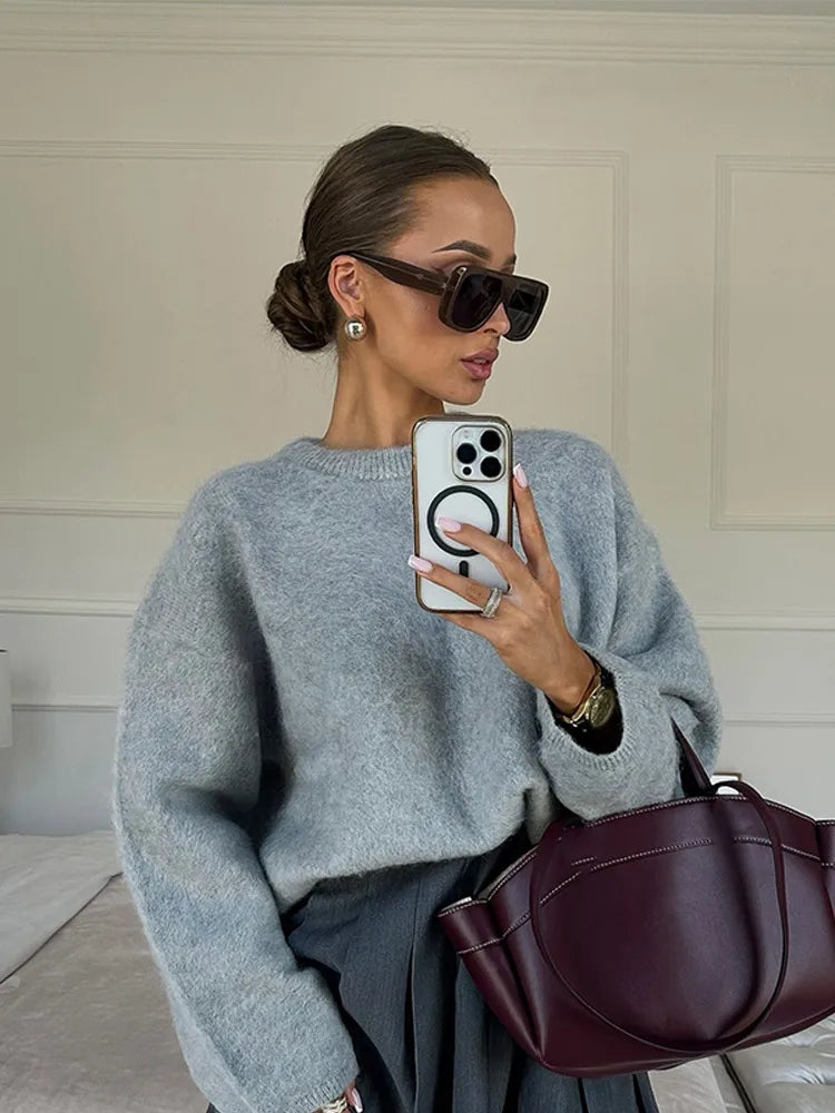 Chic O-neck Mohair Thick Knitted Sweater Women Casual White Loose Cashmere Pullover Lady Autumn Classic Daily Knitwear New
