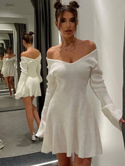 V-neck Long Sleeved Sexy Short Dress Knitted Autumn Winter Solid Color A-line Backless Pleated Women Dresses Fall Fashion
