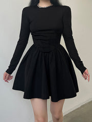 Black Long Sleeve O Neck Pleated Dress